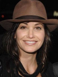 Gina Gershon