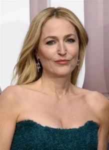 Gillian Anderson