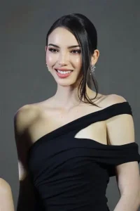 Tia Li Taveepanichpan